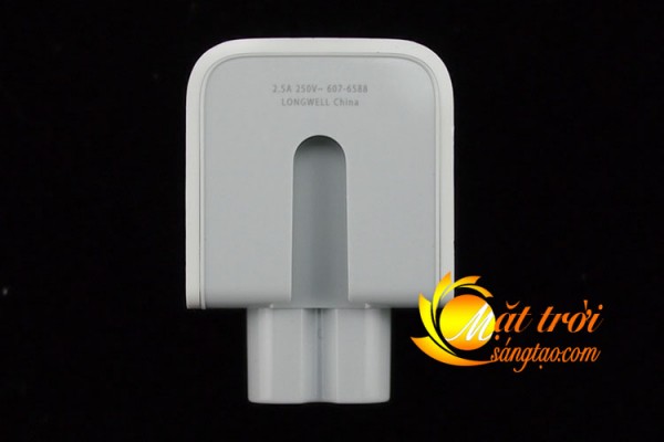 Adapter sac iPad chan det cao cap 6