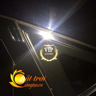 Logo VIP Motors kim loai_4